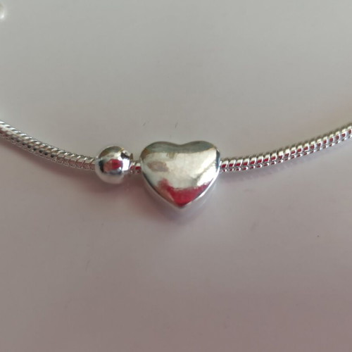 Sterling silver 925 bracelet with heart new, elegant and timeless