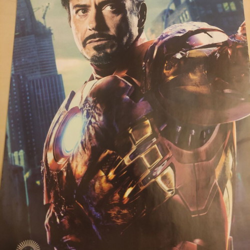 Ironman Marvel collectible figure like new with magazine
