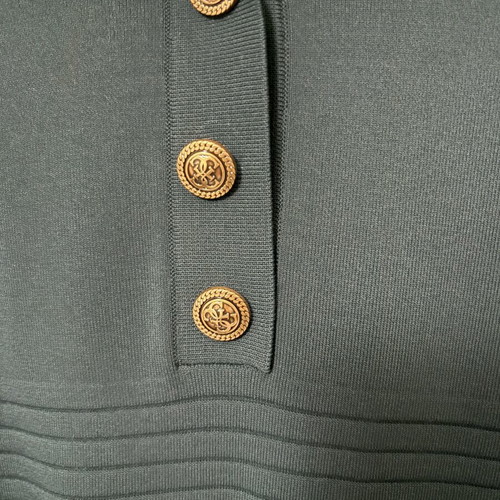 Guess dress new, green with gold buttons, elastic fabric