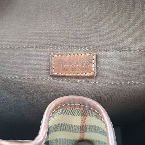 Burberrys leather backpack used, beige, vintage authentic