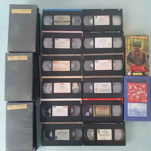 VHS video cassettes like new, pack of 14, popular titles from major companies