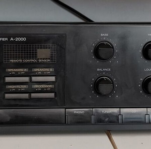 Πωλείται Ενισχυτής Sansui A-2000