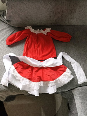 Children's Saint Basil costume like new, size 4