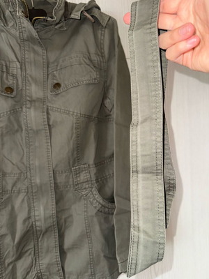 Women's khaki jacket used, size M, with belt and hood