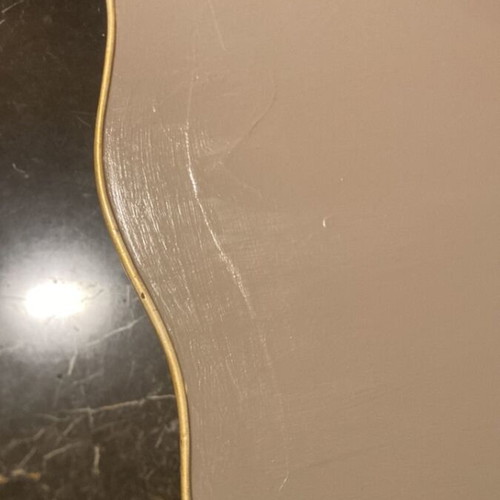 Coffee table like new, white with gold trim 78x48 cm