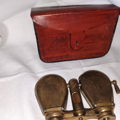 Vintage brass decorative binoculars with leather case, new