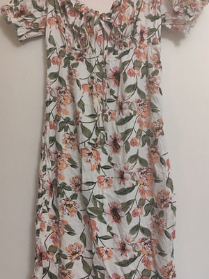 Benissimo floral mini dress like new, romantic milkmaid style