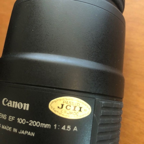 Canon EOS 750 analog camera used with Canon EF 100-200 mm 1:45 A lens and case