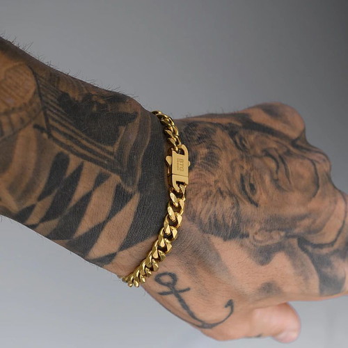 BTG Design bracelet gold color like new