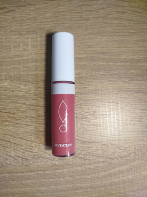 Lip gloss Juicy Shine Seventeen καινούργιο, κλειστή συσκευασία