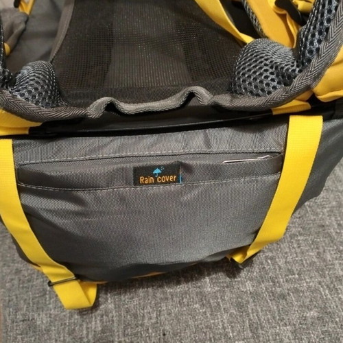 Раница Adventure 50L нова за туризъм с вентилация и дъждобран