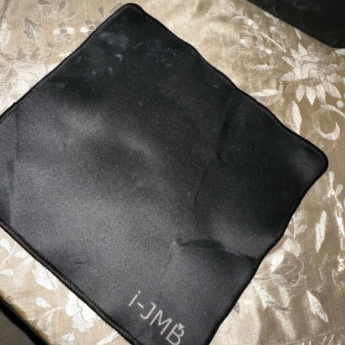 Mousepad used, damaged with lines