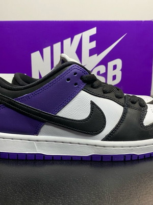 Nike SB Dunk Low Pro sneakers καινούργια, μέγεθος 40.5, λευκό και μωβ