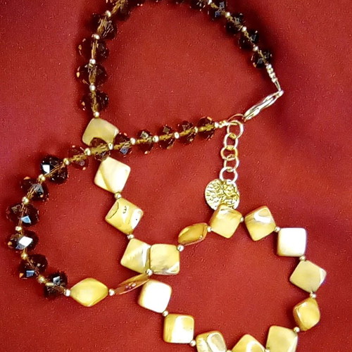Necklace with Mother of Pearl and Brown Crystals like new, elegant handmade design