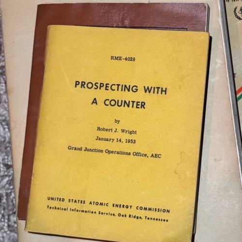 Nuclear Engineering books like new, pack