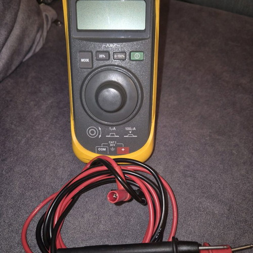 Fluke 707 loop calibrator like new