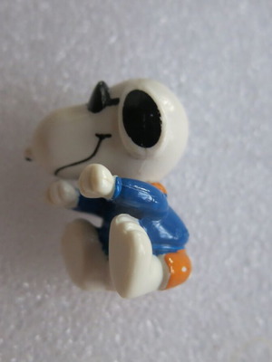 Φιγούρα Snoopy από το Peanuts με γυαλιά ηλίου, πλαστική