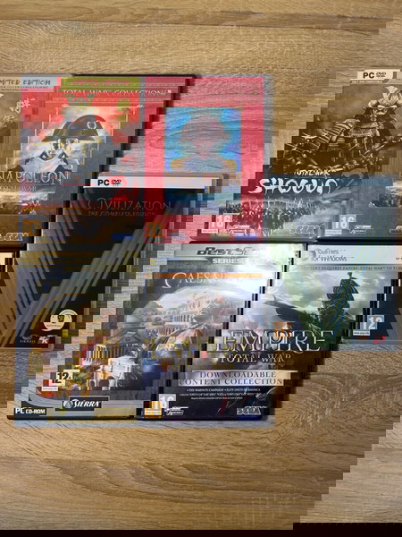 5 Αδειες θήκες pc βιντεοπαιχνιδιων με manuals