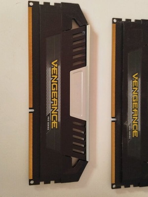 Corsair Vengeance Pro 8GB DDR3 2x4GB 1600Mhz used RAM memory