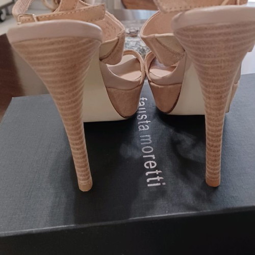 Fausta Moretti Italy sandals like new, beige suede leather, size 37