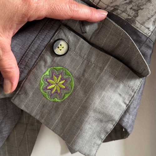 St-Martins Neo Baroque blazer size M, like new, grey