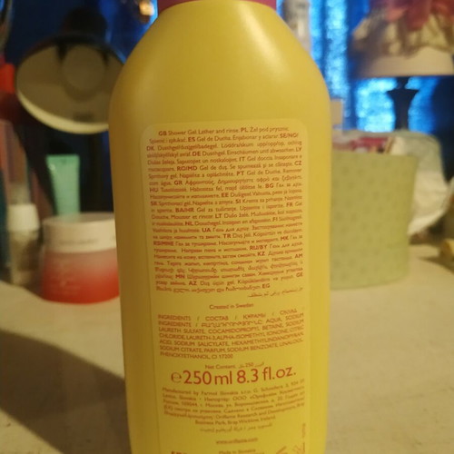 Oriflame Spring Song shower gel new and unused