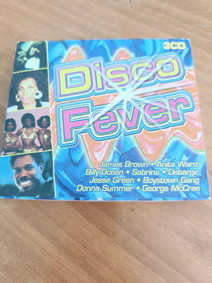 Disco Fever 3CD like new, electronic music