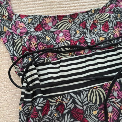 Vintage Y2K Miss Sixty blouse with open back, floral, like new