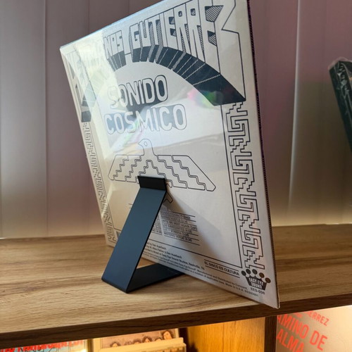 Vinyl stand black tabletop for 1 vinyl, like new, minimal design
