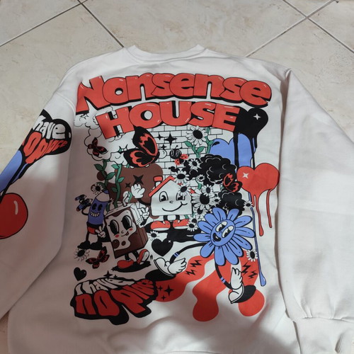 Sweatshirt white with designs, like new, size XS