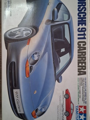 Tamiya Porsche 911 Carrera plastic model kit