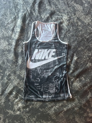 Nike Dry Fit Womens Tank Top like new, grey, size M