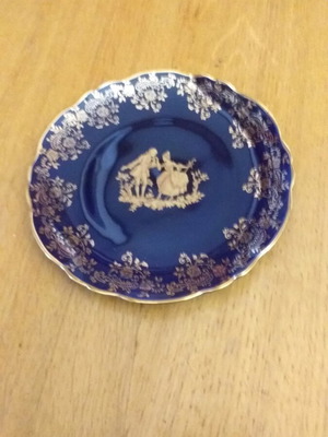 Limoge porcelain plate blue with gold like new
