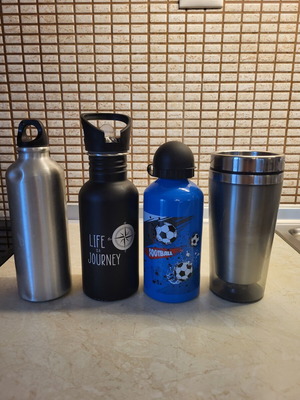 Aluminium water bottles, set of 4