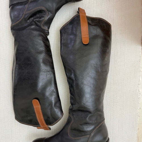 Sorelle black leather boots size 39 like new