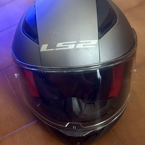 LS2 full-face motorcycle helmet like new, size small