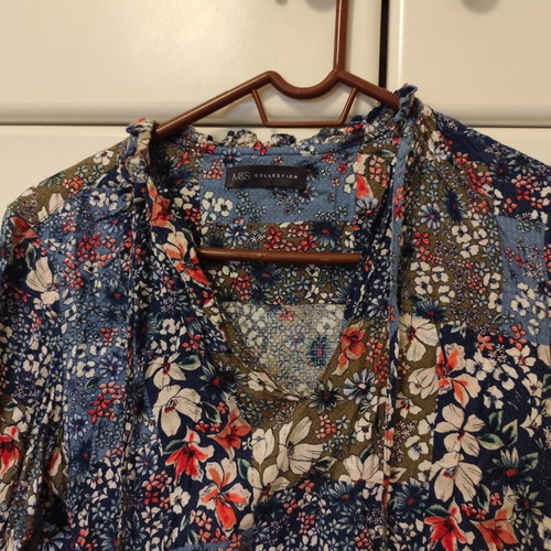 M&s blouse size UK 8 EUR 36 like new