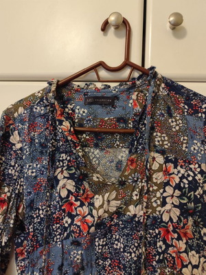 M&s μπλούζα μέγεθος UK 8 EUR 36 σαν καινούργιο