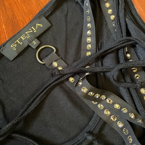 Stenia medium black sleeveless blouse like new with cords and strass