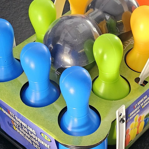 Bowling set for kids new, 10 pins and 2 balls