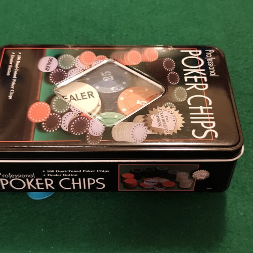 Professional Poker Chips set, 100 chips with dealer button, new