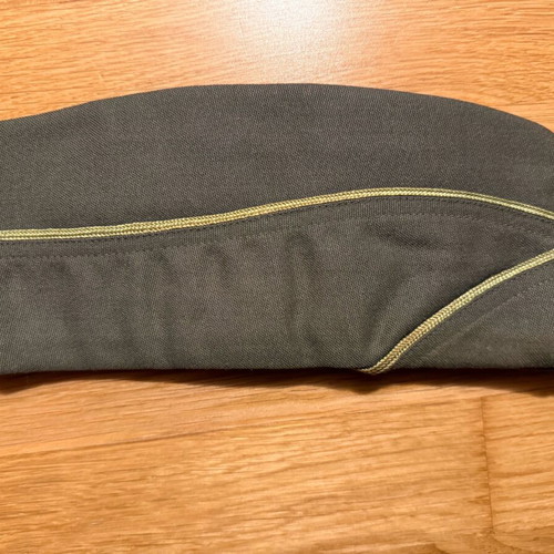 Military cap size 57 used with emblem