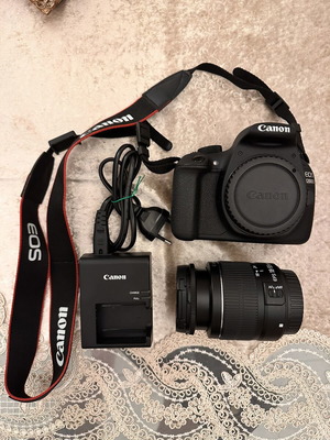 Canon EOS 1200D DSLR σαν καινούργιο με φακό 18-55mm