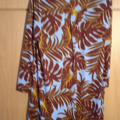 H&M shirt size S used, red and turquoise