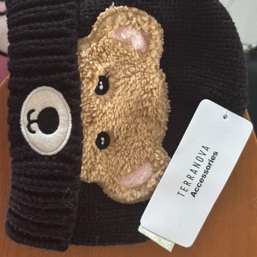 Children's hat new, size medium, black, Terranova