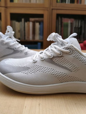 Temu Athletic Shoes new, size 37.5, white