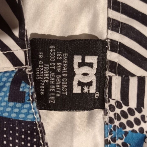 DC swimwear used vintage old school boardshort size 26