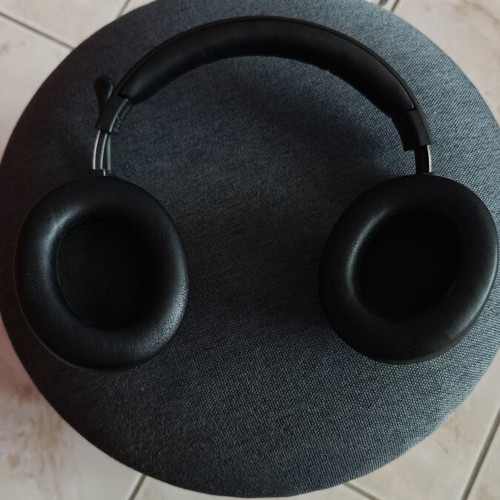 Turtle Beach Stealth Pro wireless gaming headset like new