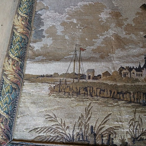 Antique square wall tapestry used with gift antique lamps