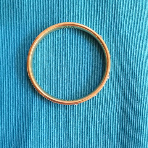 Vintage Monet bracelet like new, 22k gold plated with crystals